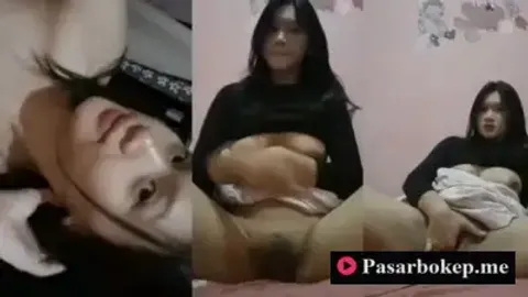 Bokep Indo ABG Cantik Banget Lagi Sange Colmek di Kamar Sendiri