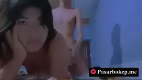 Bokep Indo ABG Ngewe Mesra di Kamar Alibi Kerja Kelompok