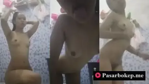 Bokep Indo ABG Sange Mandi Sambil Video Callll
