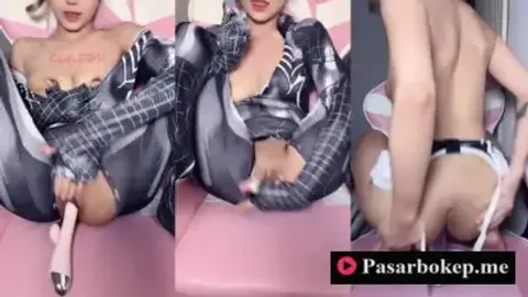 Bokep Indo Cubeth Venom Colmek Pake Dildo dan Vibrator