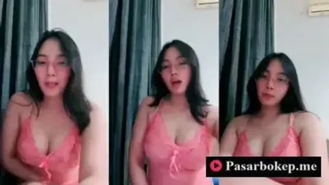 Bokep Indo Julia Lea Tobrut Pake Lingerie Pink Sexy Bikin Crot