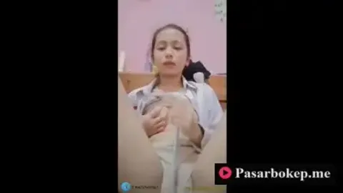 Bokep Indo Lagi Sange Nina ABG Manis Colmek Mendesah Keras