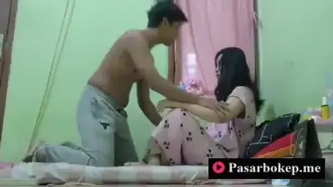 Bokep Indo Mampir Kos Ayank Buat Ewe