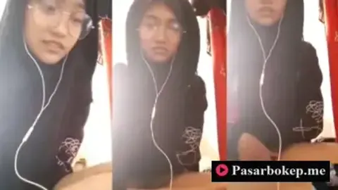 Bokep Indo VCS Aisyah ABG Jilbab Malay Cantik Mulus Bikin Sange