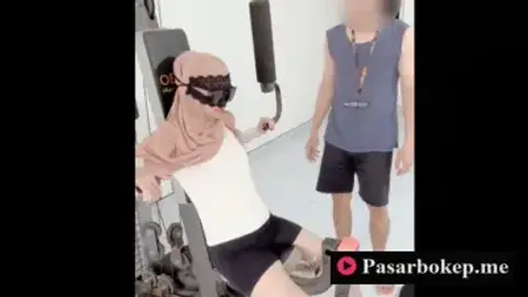 Bokep Indo Day 1 GYM malah Di ENTOT Pelatih