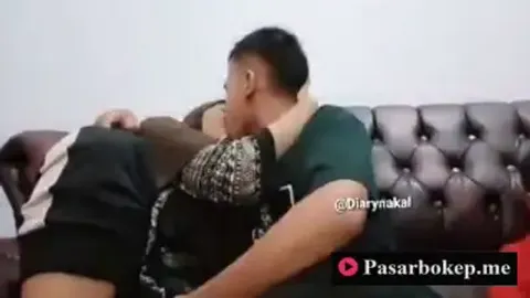 Bokep Indo MESUM DI DEPAN ADIKNYA